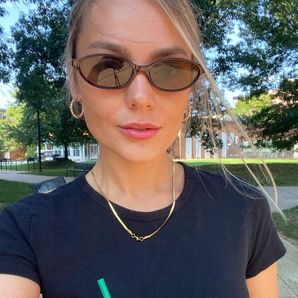 Meet your Posher, Kayla